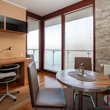 New Danube Flat Appartamento