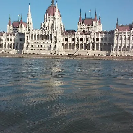 New Danube Flat