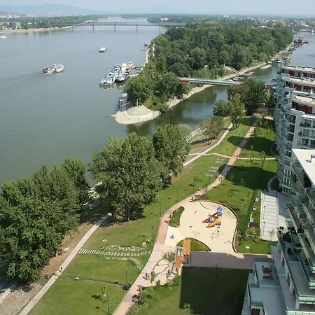 Apartment New Danube Flat *